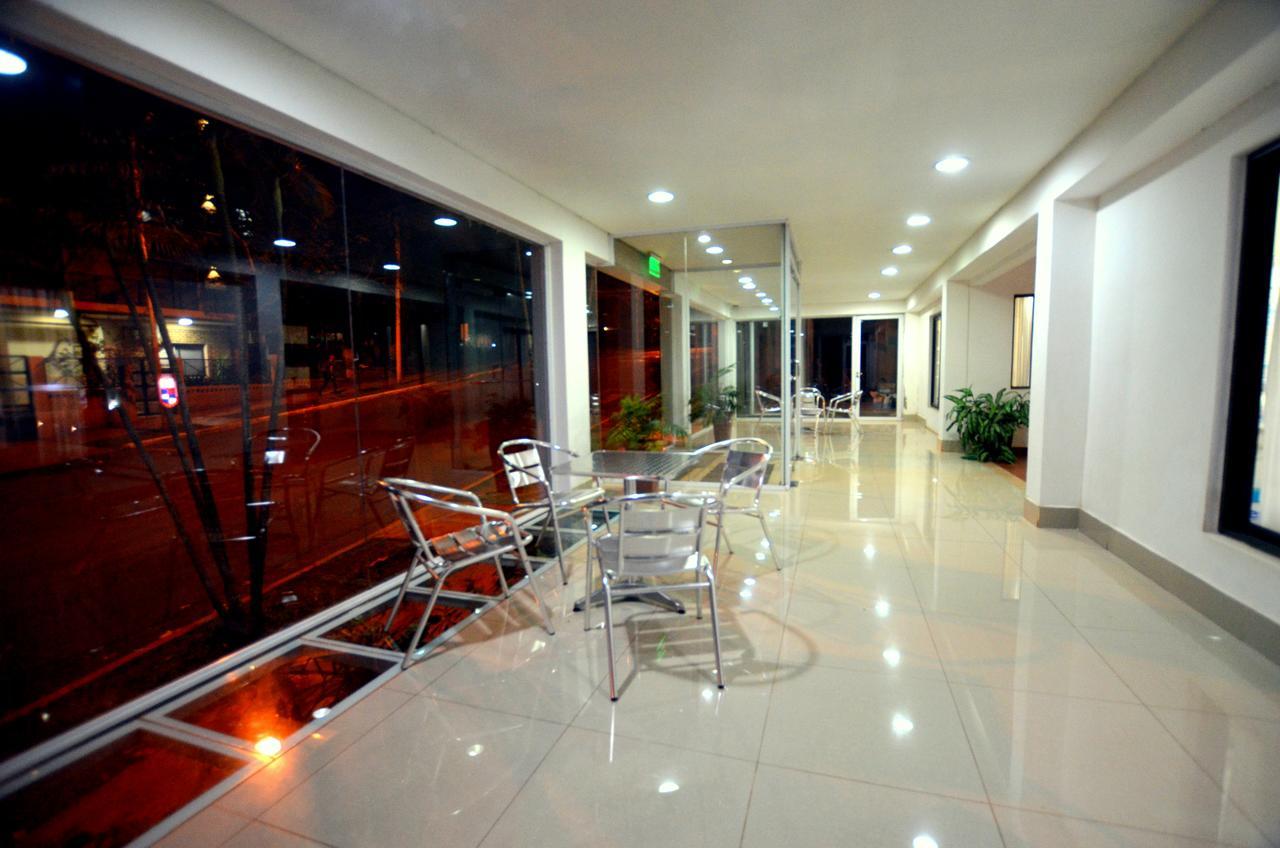 Hosteria Casa Blanca Iguazu Puerto Iguazú Extérieur photo